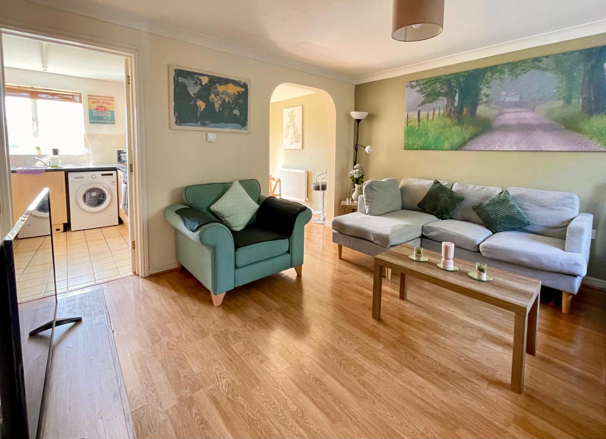 3 Bedroom Detached House Wellingborough Esterno foto